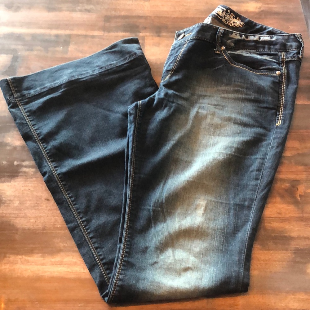 Express High Waisted  Flare Jeans Sz 12